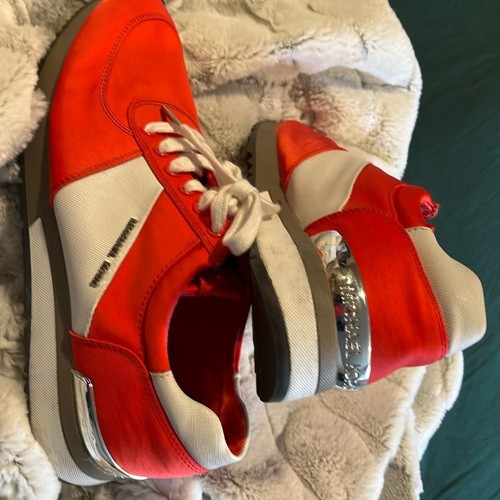 Michael Kors hardly worn. Size 91/2 men’s